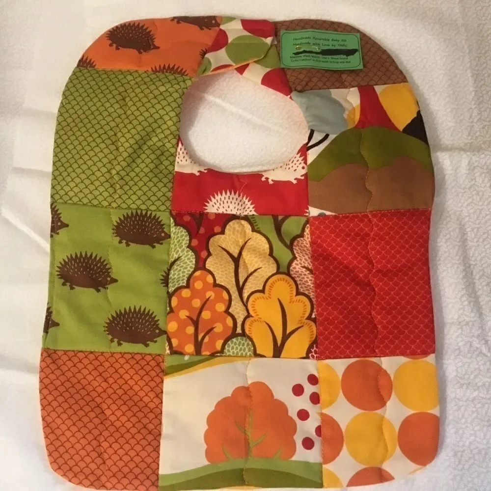 3/$25 or $12 ea. NWT Handmade Quilted Reversible Bib.